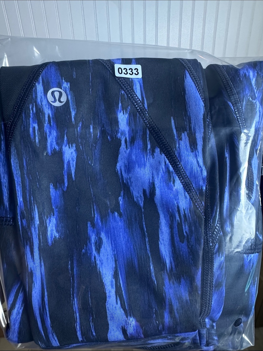 Lululemon All Meshed Up 7/8 Tight size 6 Black Blue Mesh Athletic Wear - Picture 14 of 14